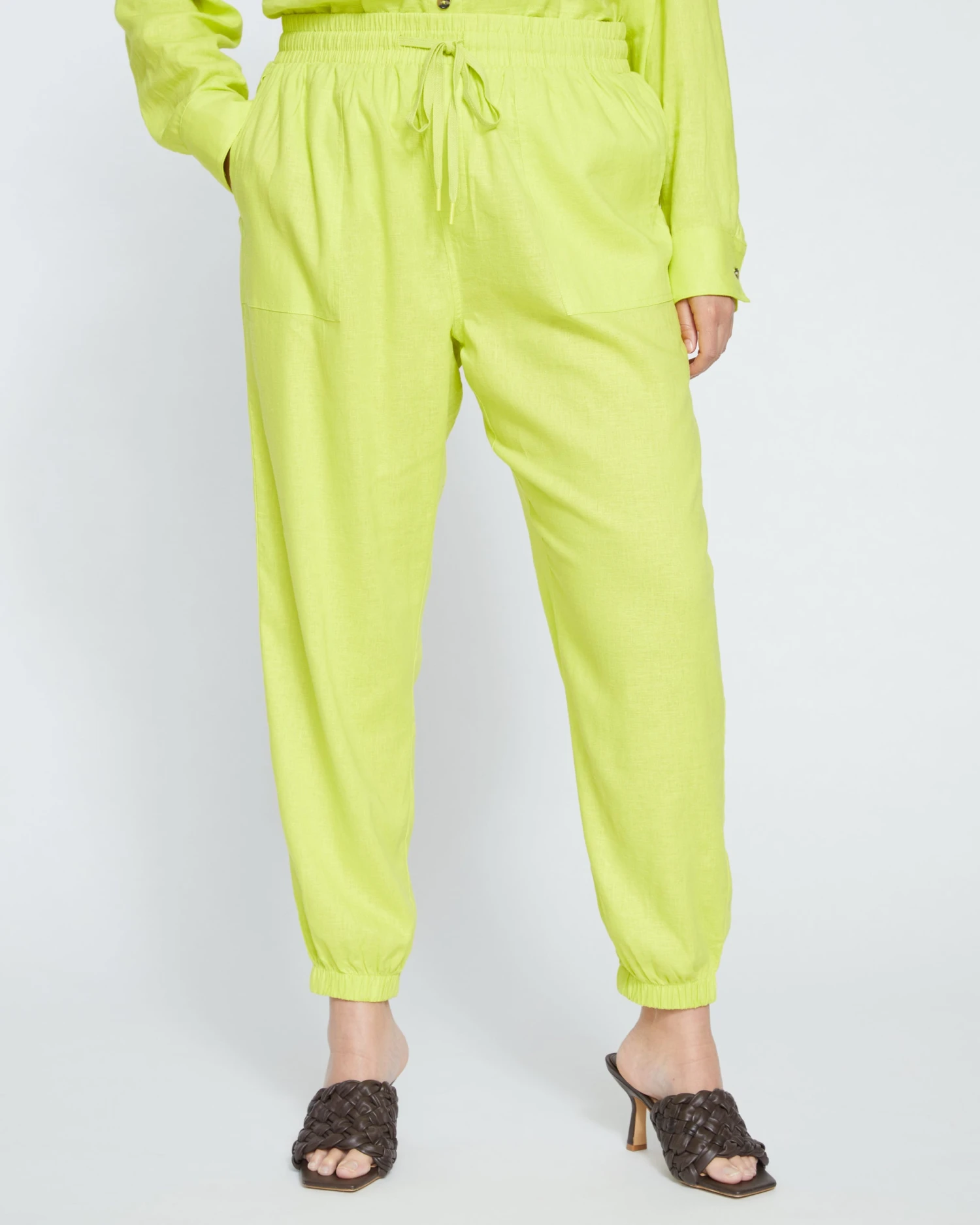Shoreline Linen Joggers - Bright Melon - Image 2