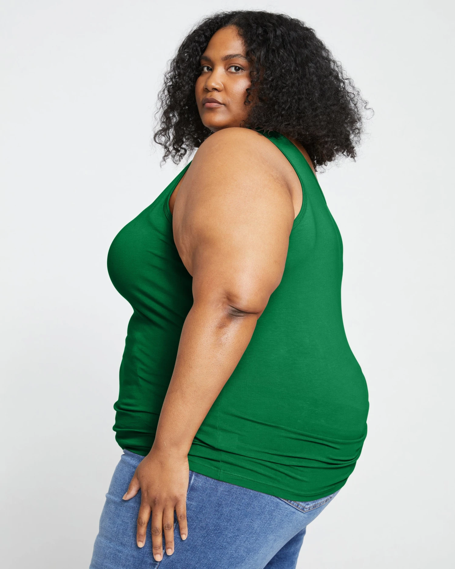 Double V Tank - Jardin - Image 3