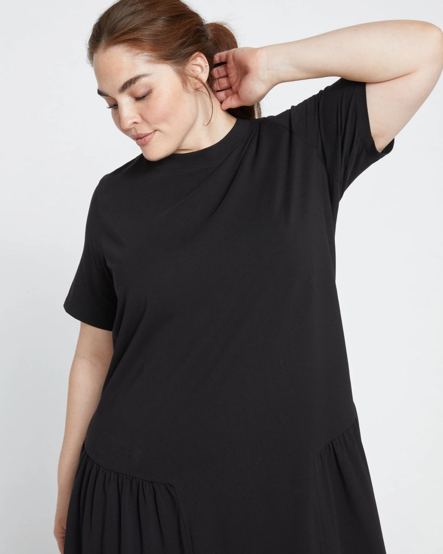 Sunday Garden T-Shirt Dress - Black - Image 2