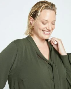 Crepe Jersey Long Sleeve Tess Blouse - Evening Forest