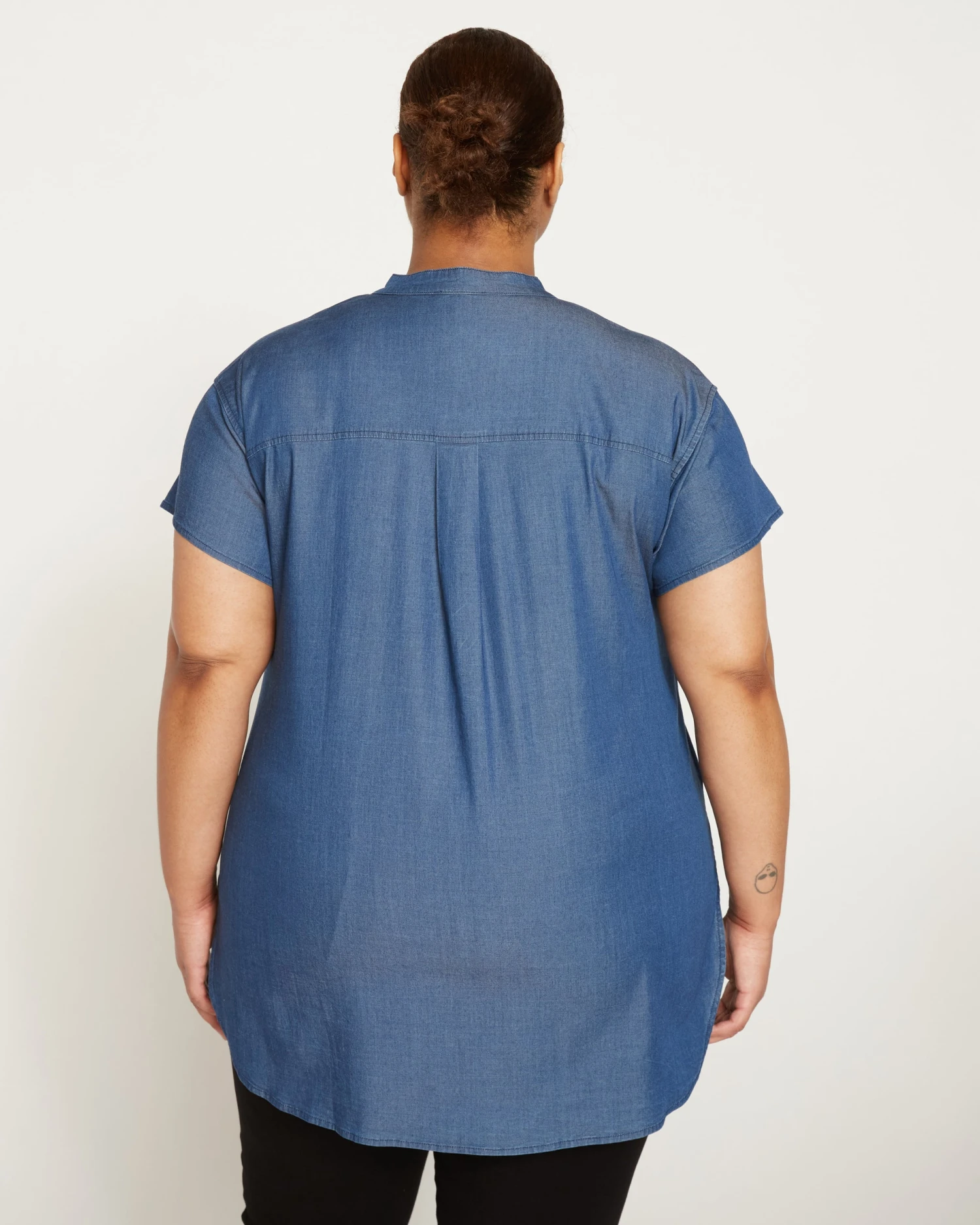 Perfect Chambray Short Sleeve Shirt - Midnight Blue - Image 9